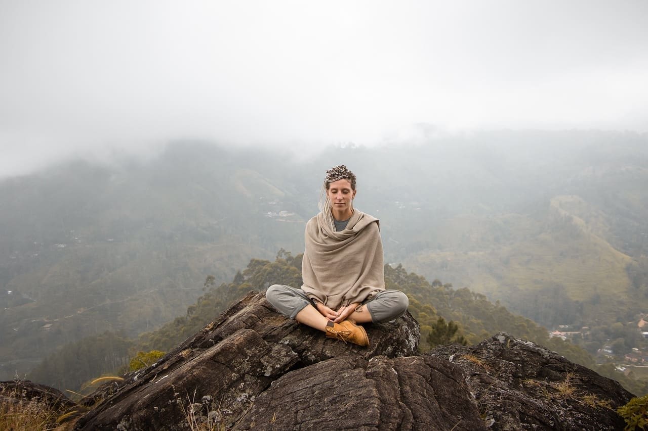 Home 10 meditate, meditation, woman-5375835.jpg